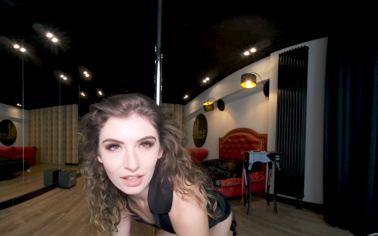 Hottest Pole Dance Show - Amateur Striptease VR Porn Slideshow