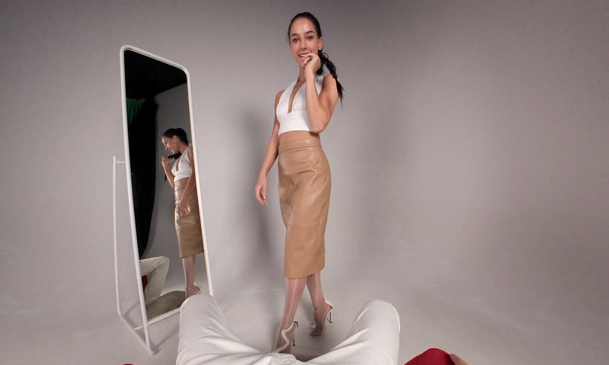 Milked By Incredible Beauty Slideshow