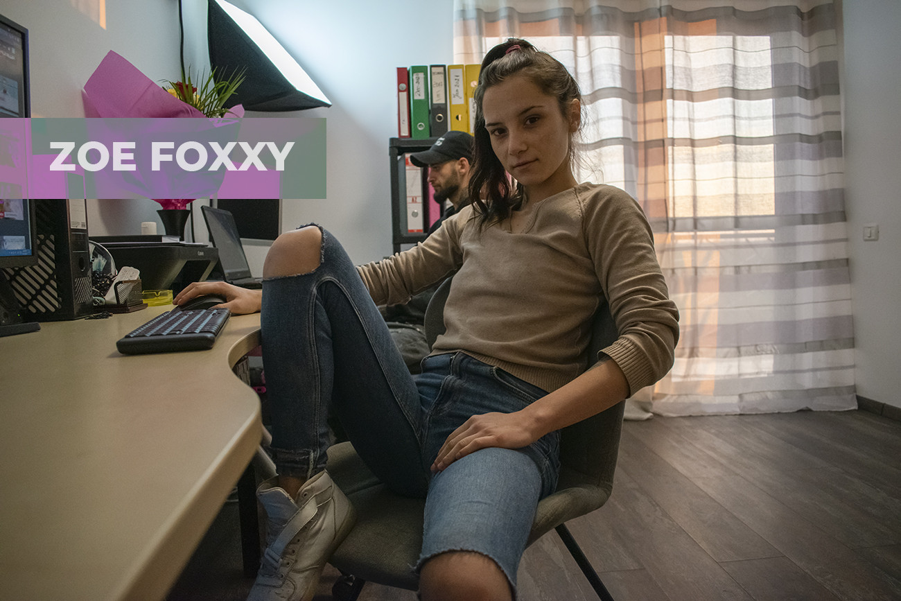Office Romance with a Horny Coworker: Zoe Foxxy Slideshow