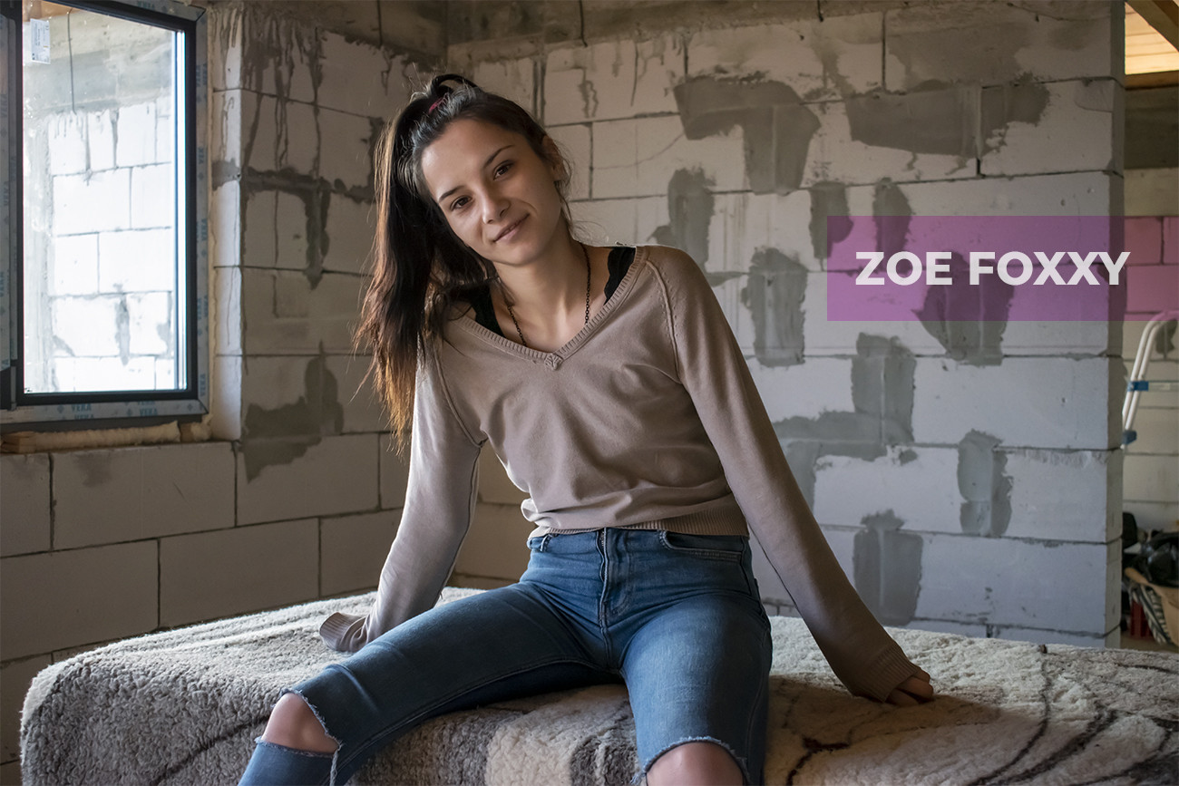 Quick Fucking in an Abandoned Building: Zoe Foxxy Slideshow
